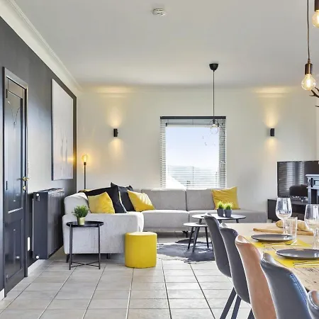 Pleasant Holiday With Recreation Holiday home Briahan