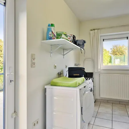 Holiday home Pleasant Holiday With Recreation Briahan